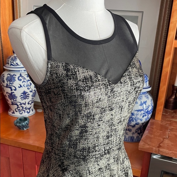 Soprano Black and Gold Textured Mini Dress - Picture 5 of 9